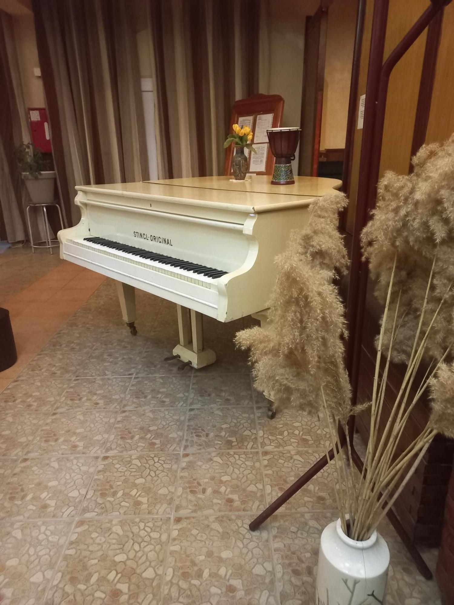 Hotel Duga Novi Sad Bagian luar foto