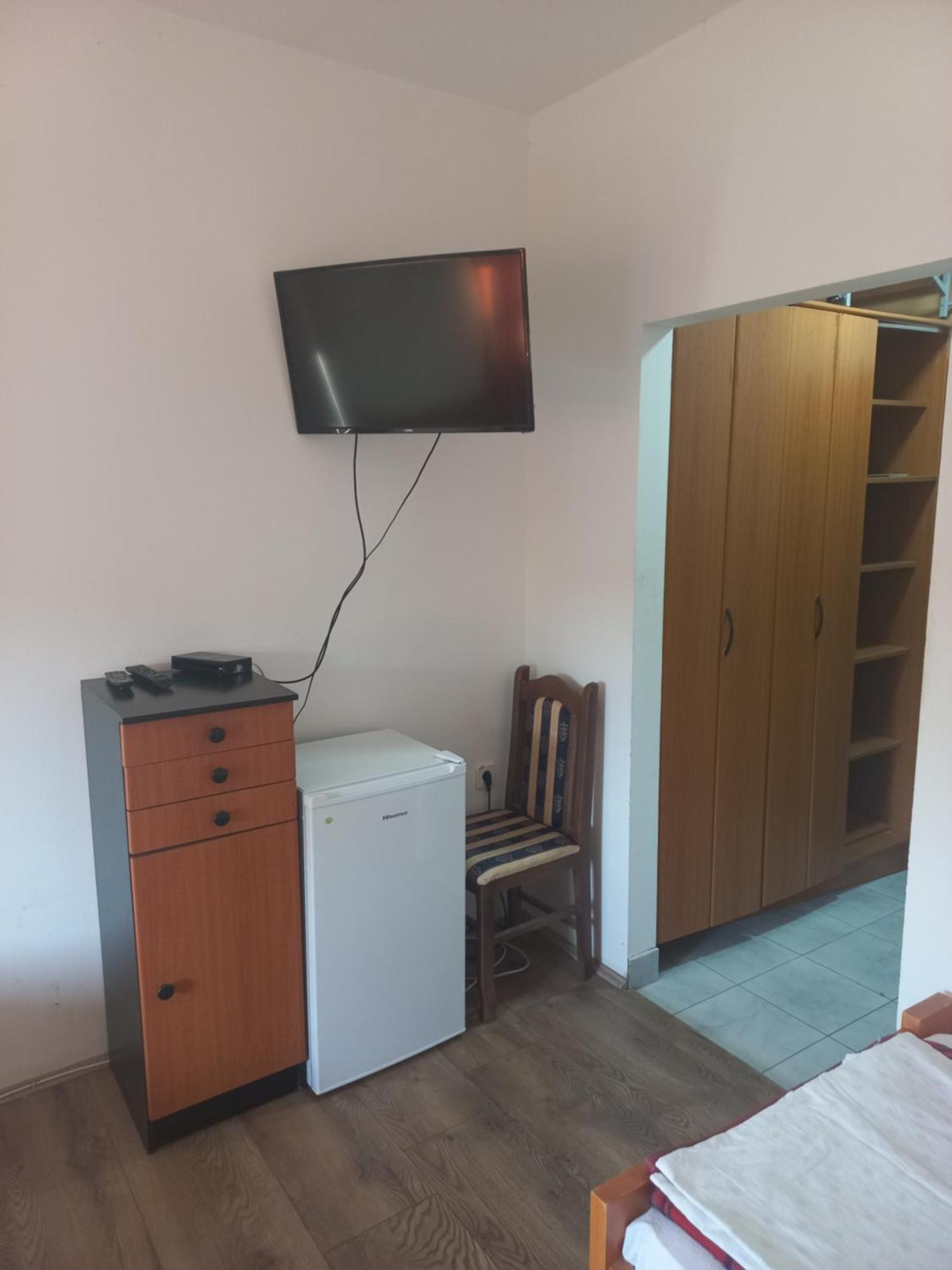 Hotel Duga Novi Sad Bagian luar foto